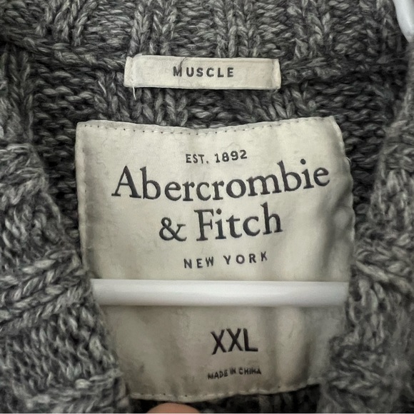 Abercrombie & Fitch Grey Sweatshirt Pullover - Picture 2 of 3
